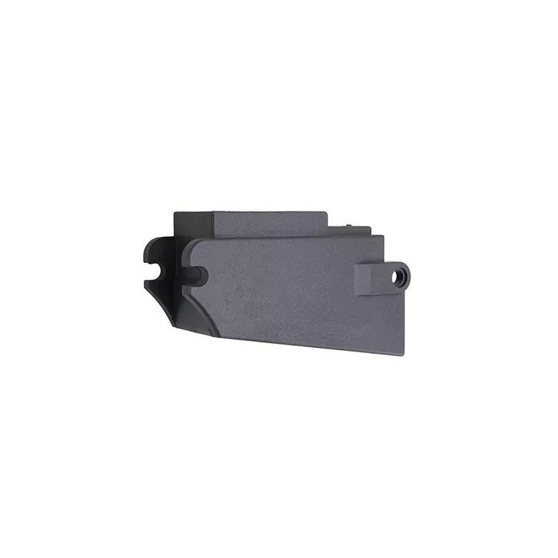 G36 type magazine well