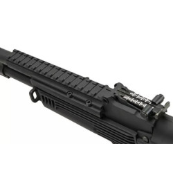 CM040J assault rifle replica