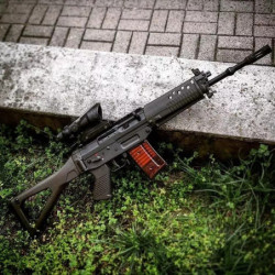 SG-553 Assault Rifle Replica