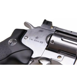 Dan Wesson 4  revolver"